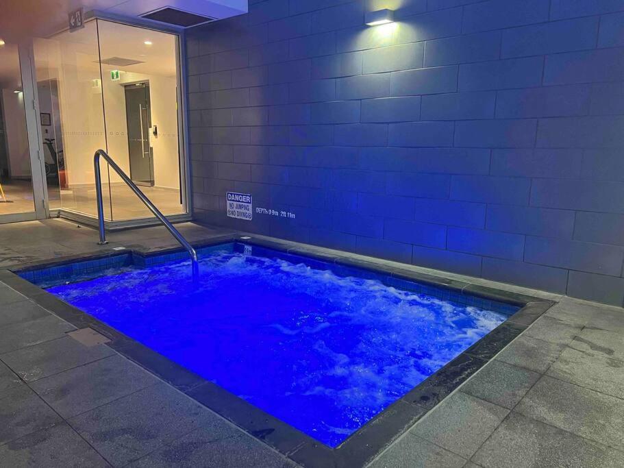 City Apartment, Pool & Carpark Adelaide Bagian luar foto