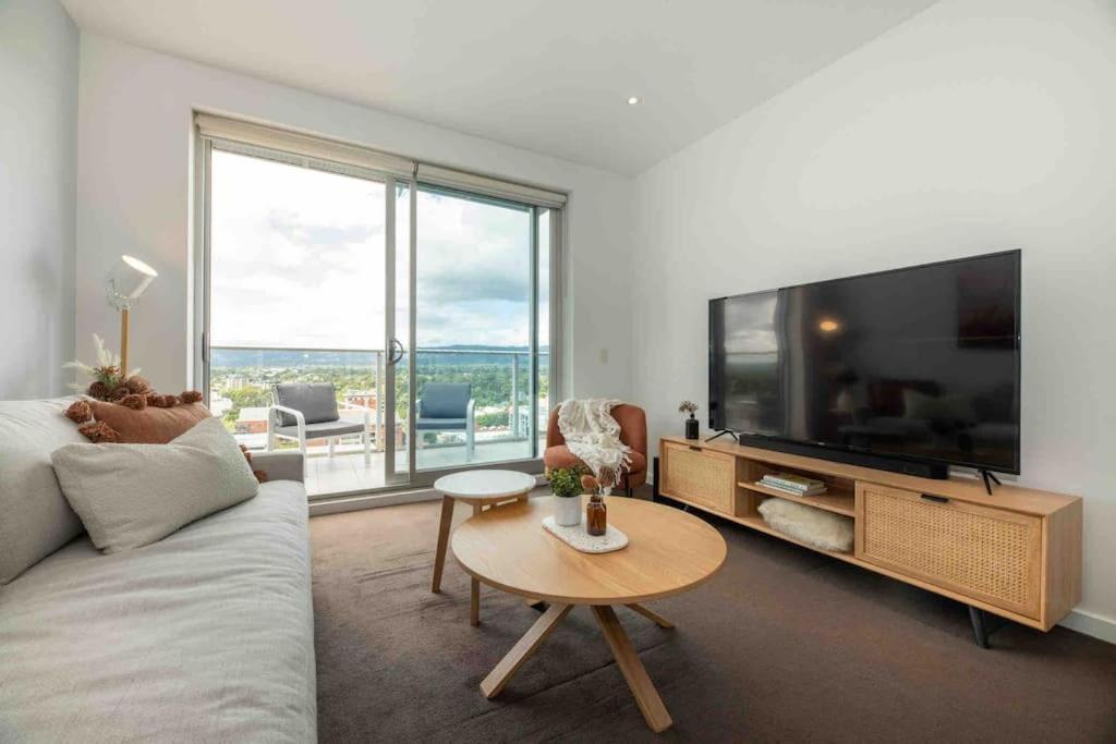 City Apartment, Pool & Carpark Adelaide Bagian luar foto