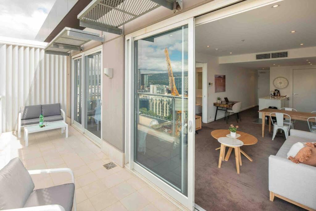 City Apartment, Pool & Carpark Adelaide Bagian luar foto