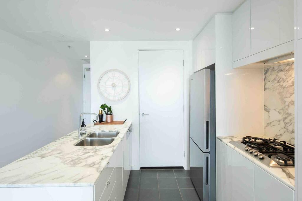 City Apartment, Pool & Carpark Adelaide Bagian luar foto